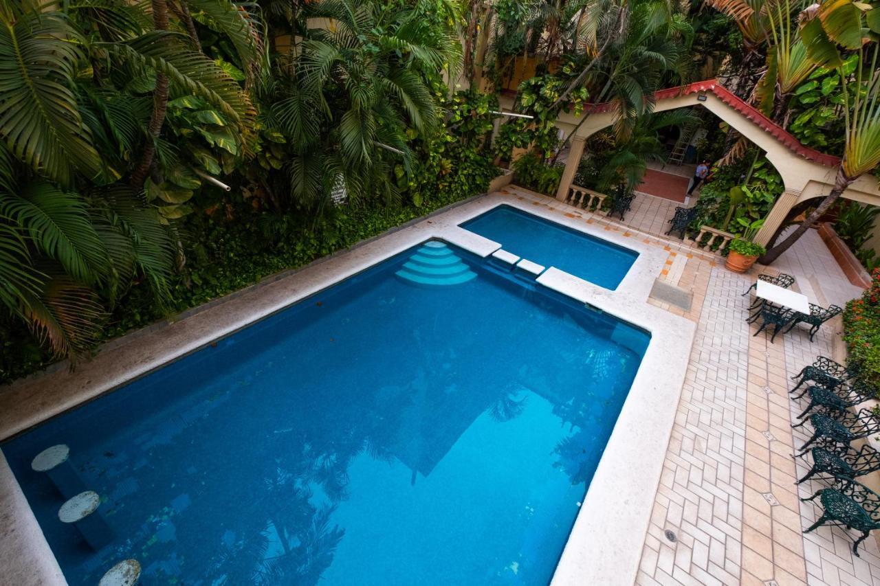 Hotel Sol Del Pacifico Lázaro Cárdenas Exterior foto